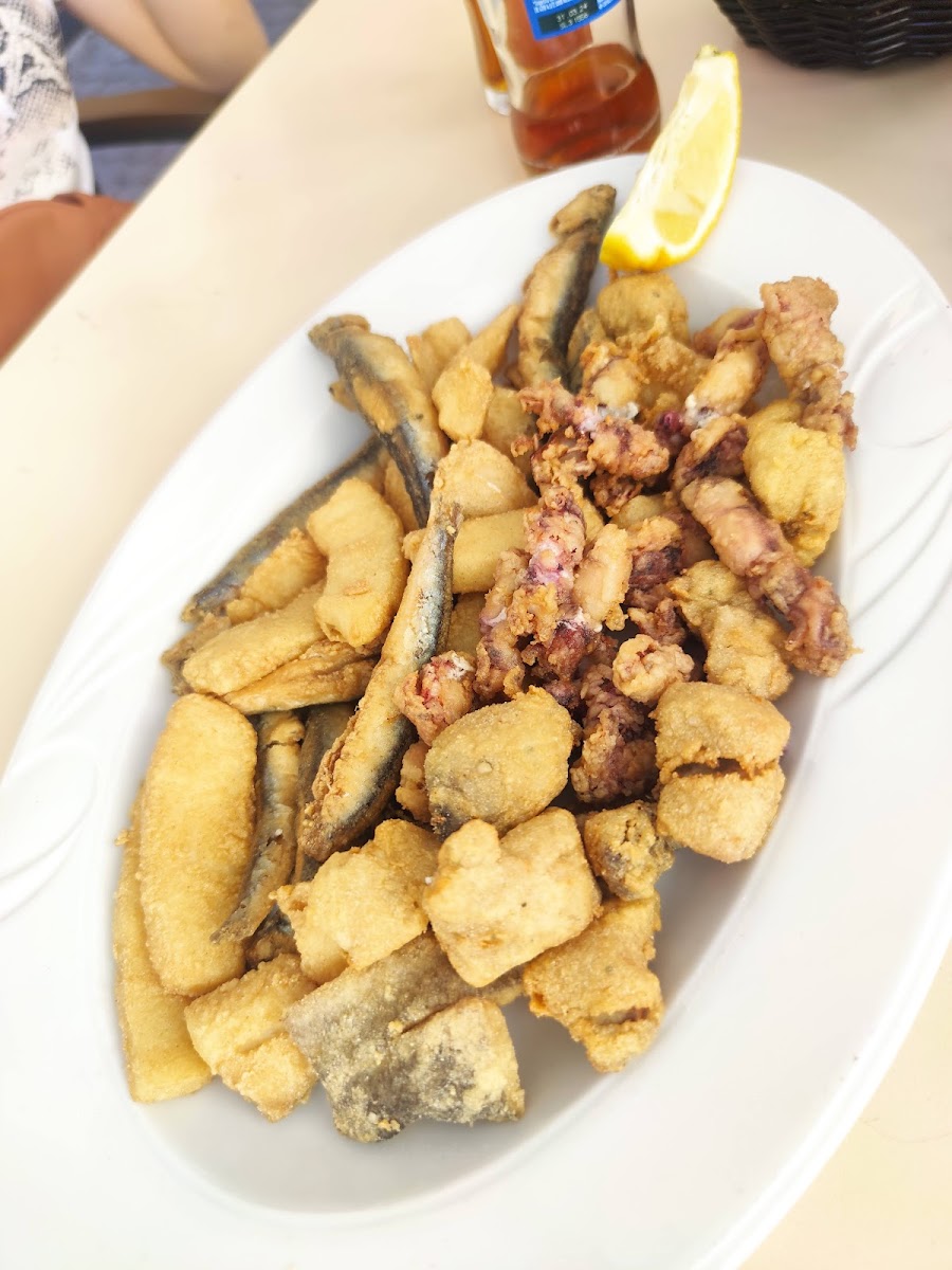 Mesones Del Serranito Arenal-6